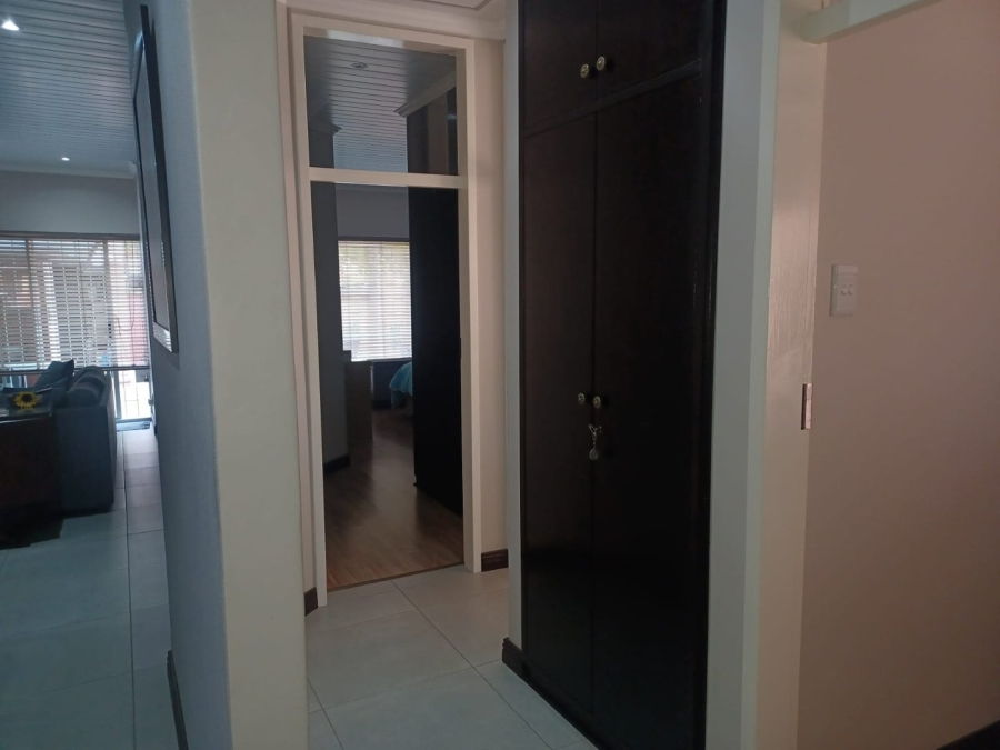 To Let 3 Bedroom Property for Rent in Naudeville Free State